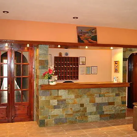 Karavos Apart-hotel