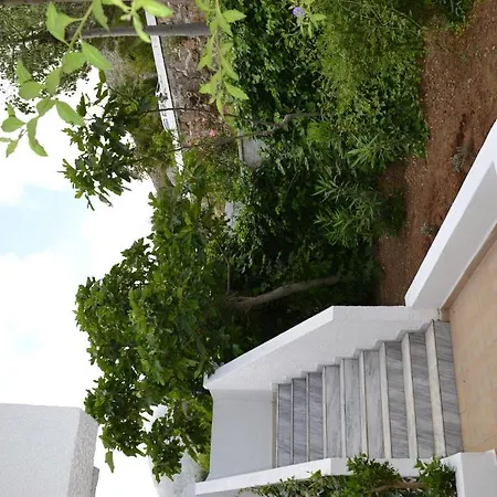 Apart-hotel Karavos Archangelos (Rhodes)