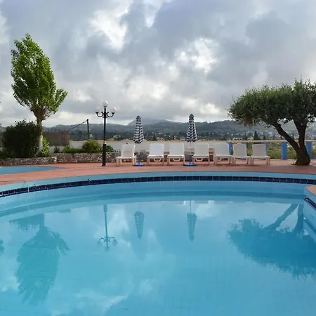Karavos Apart-hotel