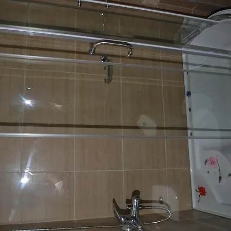 Aparthotel Karavos