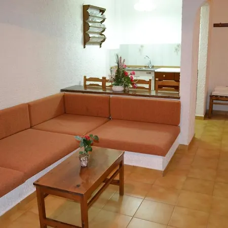 Apart-hotel Karavos Archangelos (Rhodes)